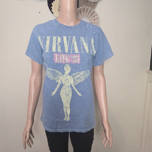 Nirvana T-Shirt Live 93 Utero Angel Merch Distressed Light Blue Tee Size Small - Picture 1 of 9
